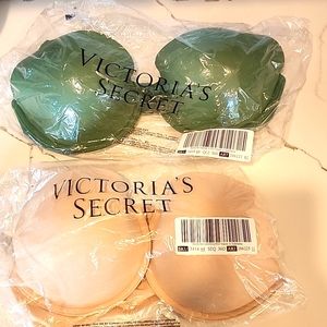 Victoria secret pink bra's